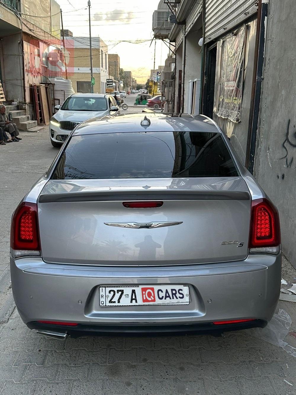 كرايسلر 300